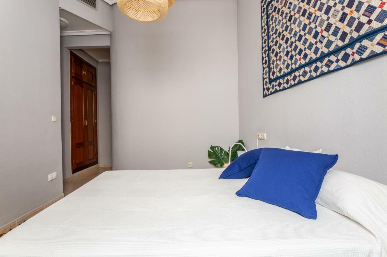 Serva La Bari Apartment Sevilla Exterior foto
