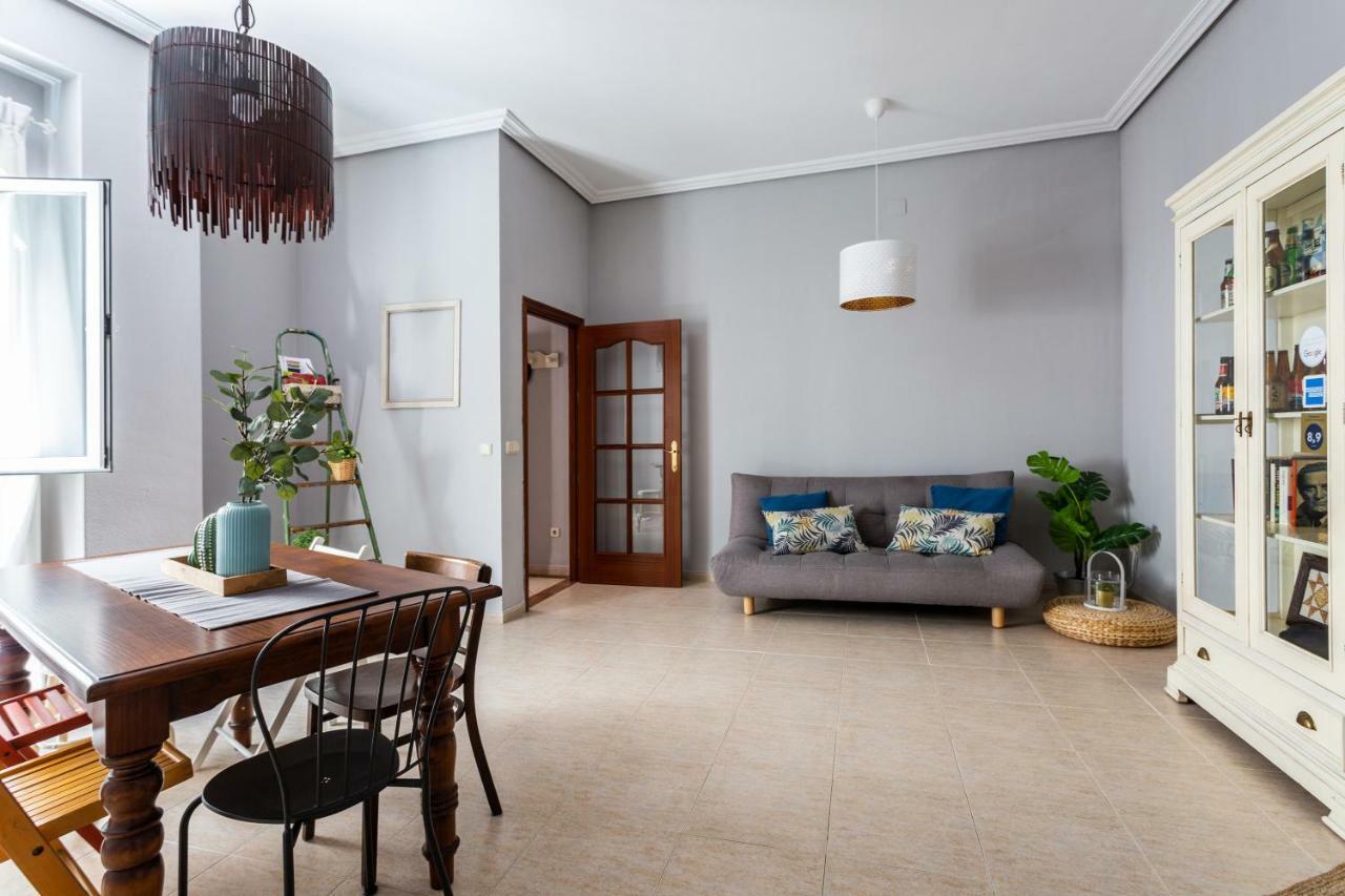 Serva La Bari Apartment Sevilla Exterior foto