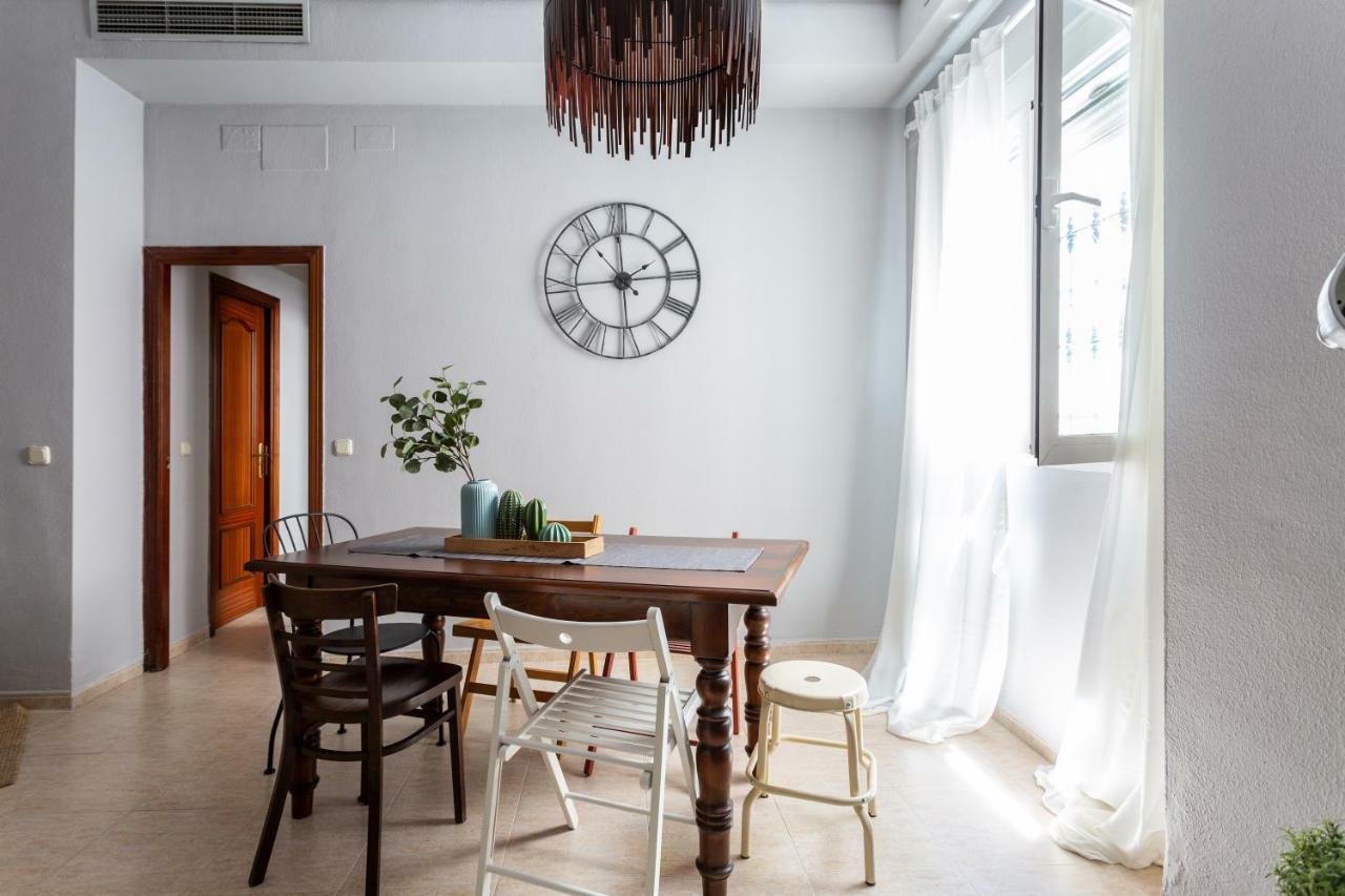 Serva La Bari Apartment Sevilla Exterior foto